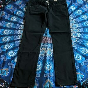 Arizona Jeans Company black skinny jeans size 9